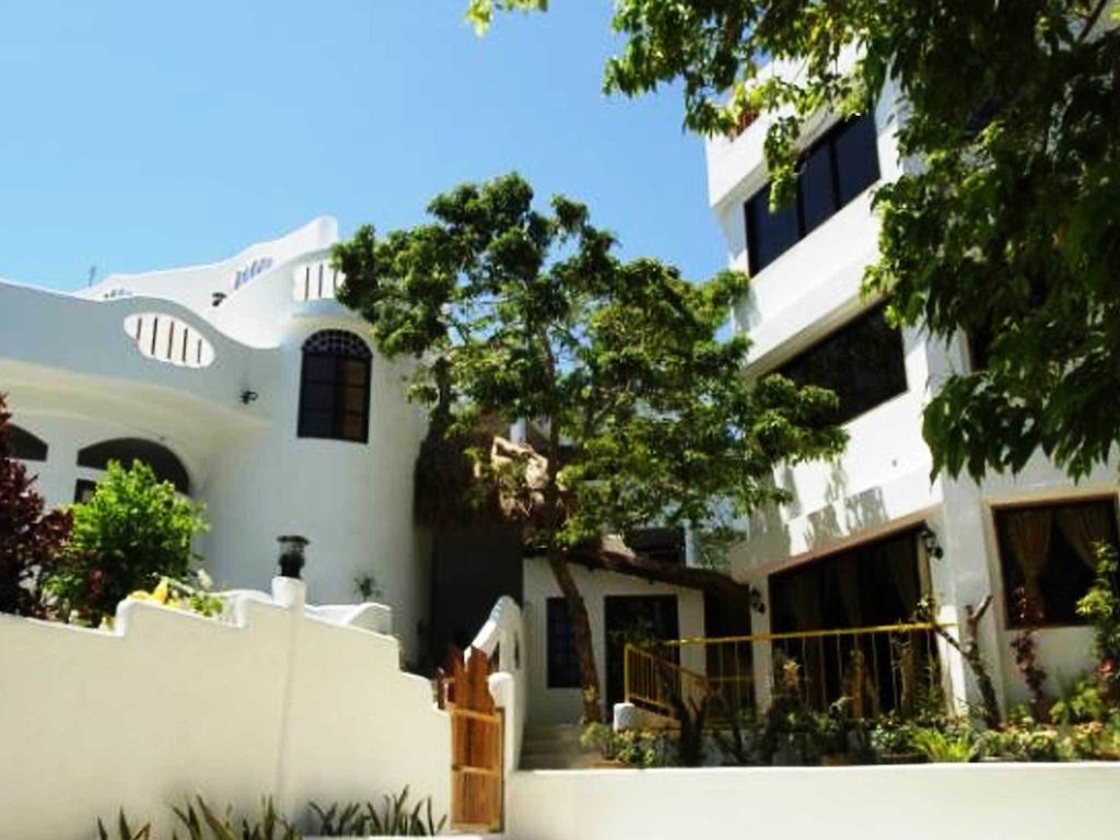Hotel Jayjays Club Boracay à Balabag  Extérieur photo