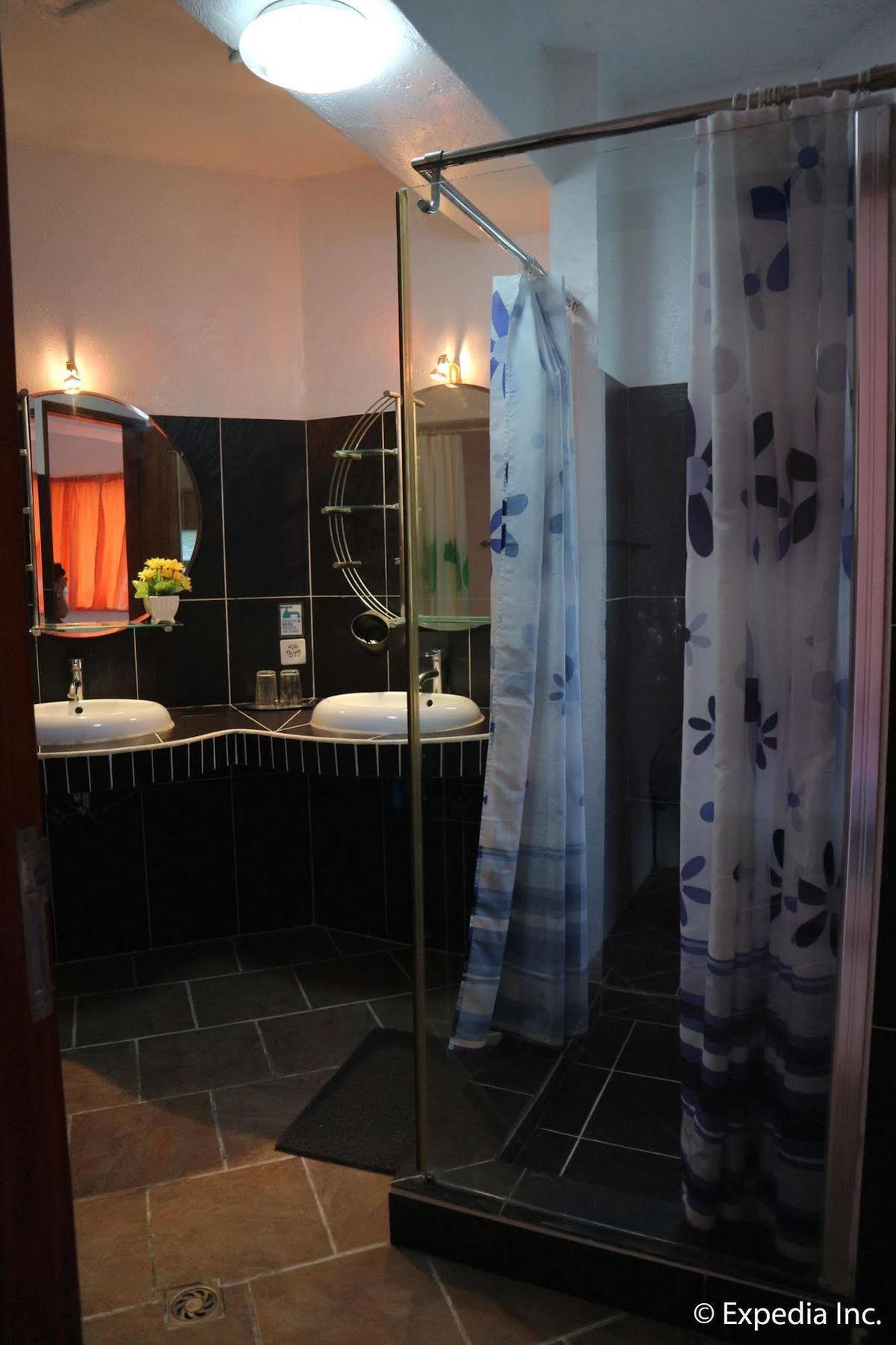 Hotel Jayjays Club Boracay à Balabag  Extérieur photo